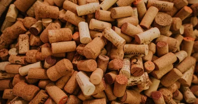 Contribuimos a la economía circular, con el reciclado de corchos