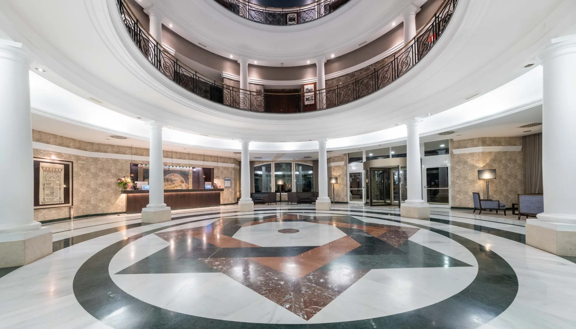 Trabaja en Castilla Termal Solares