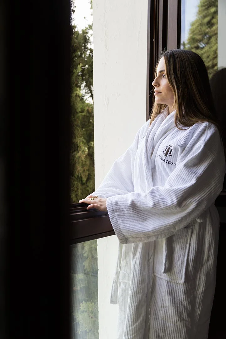 CUSTOMISED AND TAILOR-MADE PROGRAMMES